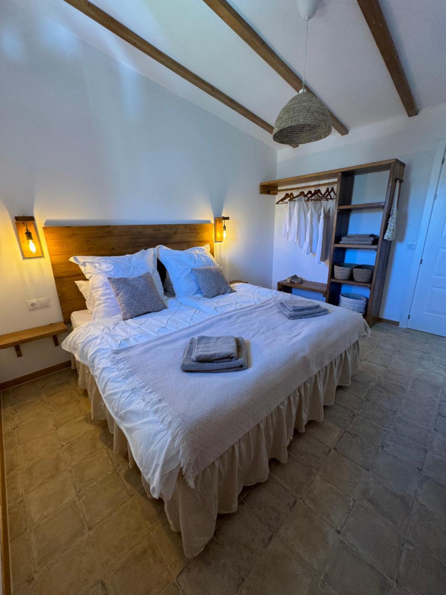 Santa Teresa Bed & Breakfast Andalusien Писарра Экстерьер фото