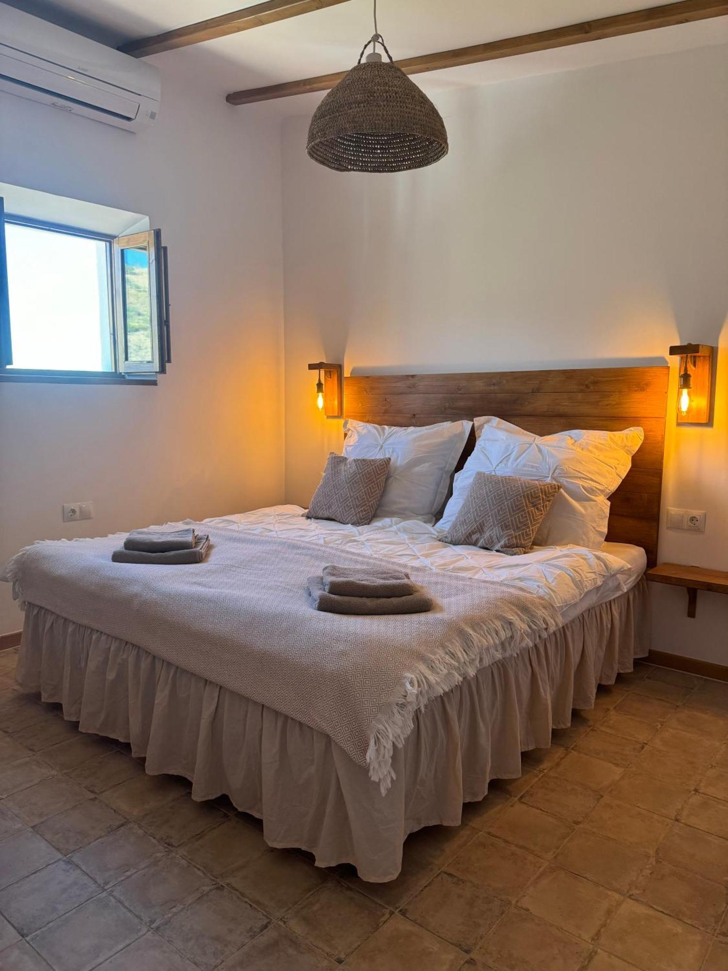 Santa Teresa Bed & Breakfast Andalusien Писарра Экстерьер фото